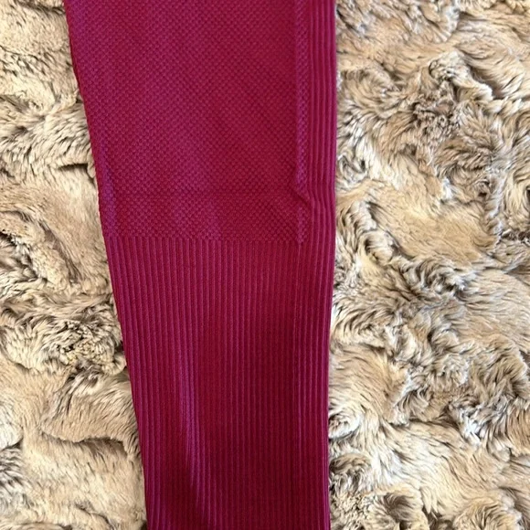 Leggings and bra set - Picture 5 of 9